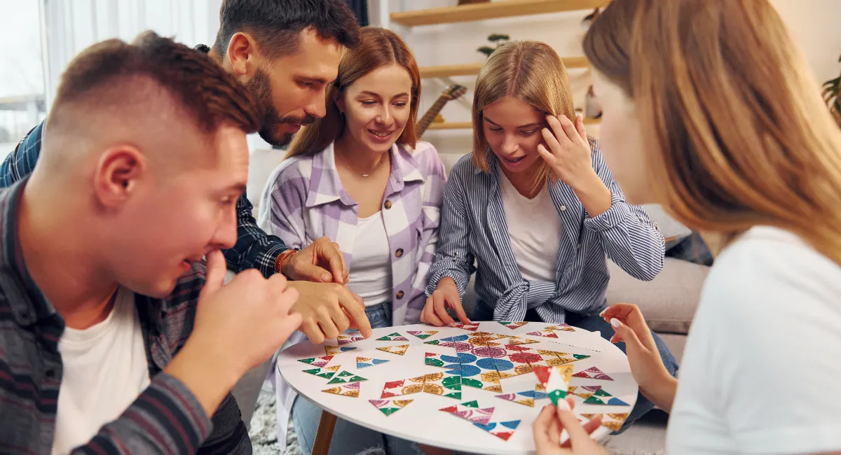 Family Digital Detox: Why Your Home Needs Screen-Free Time to Reconnect and Thrive